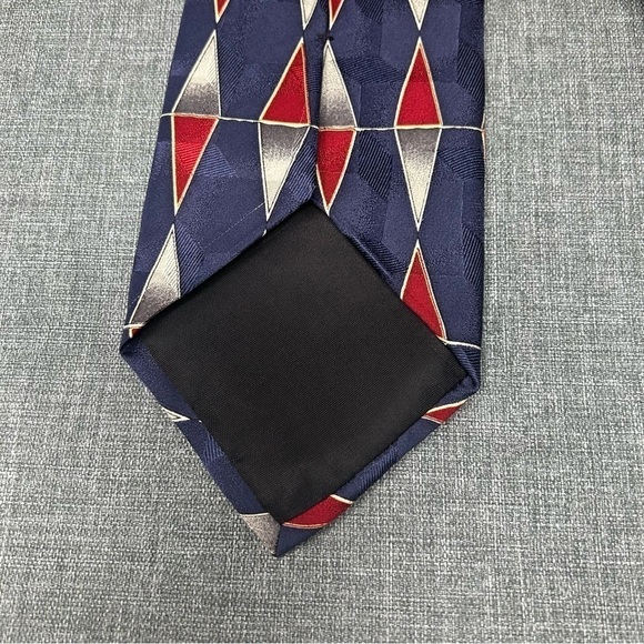 Alexander Julian Colours Neck Tie Blue, Red, White Geometric 3.5 in W - Picture 5 of 6
